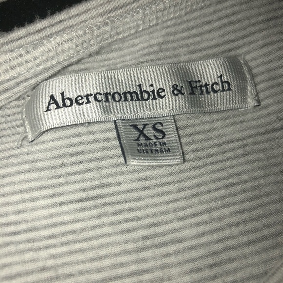 Abercrombie & Fitch Striped Cropped Tee XS - Picture 5 of 5